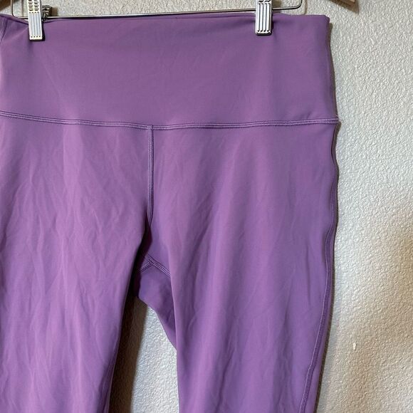Lulumenon Crop Leggings Size 12 - Picture 2 of 8